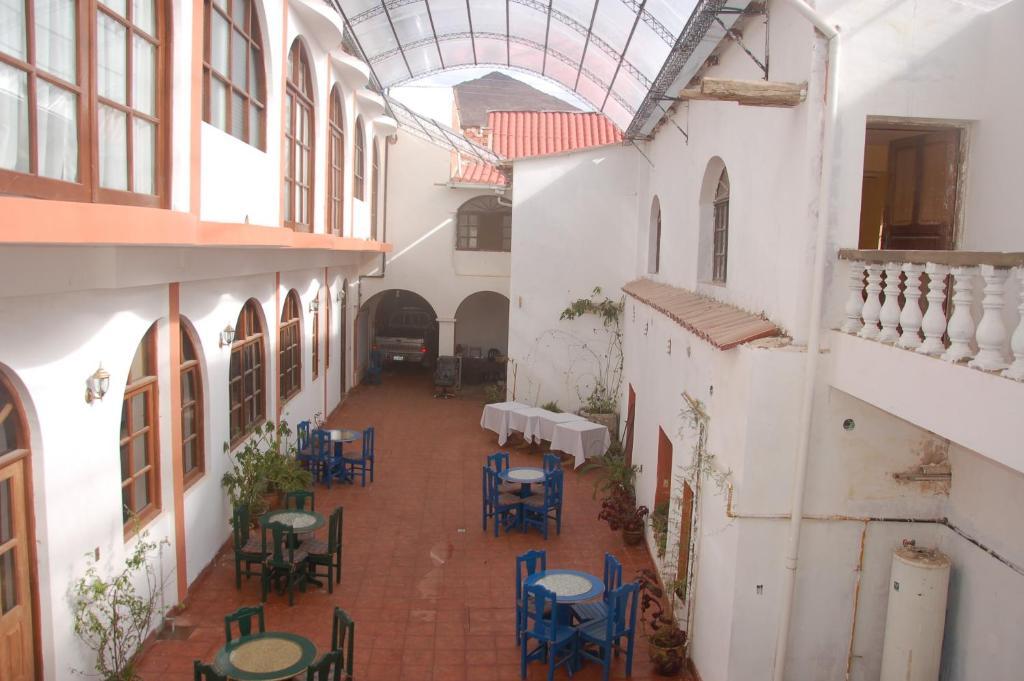 Hostal Tukos La Casa Real Potosí Exterior foto